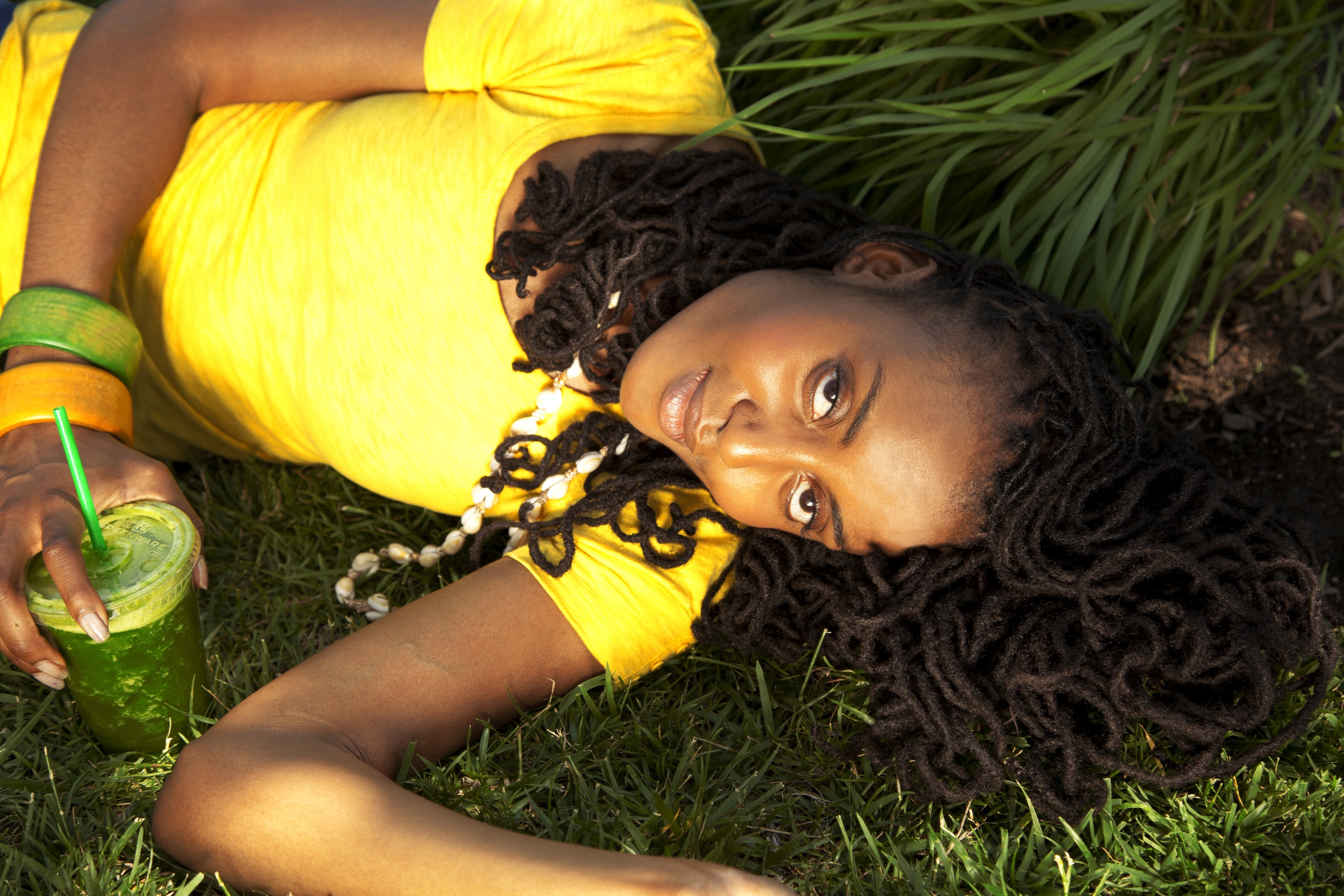 6 Simple Ways to Have Glowing Skin After You Say I Do RawGirl 2 Small1