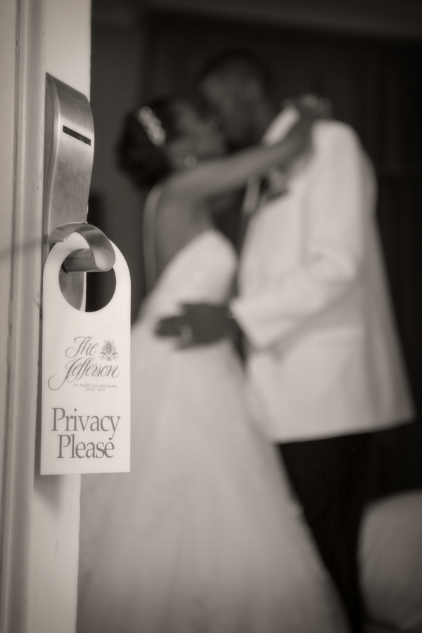 african-american-wedding-virginia-joanna-jared-munaluchi046