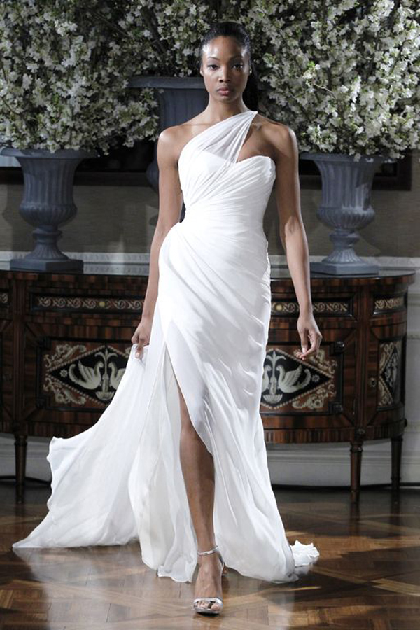 spring-2013-romona-keveza-couture-bridal-collection-4-rk304-front