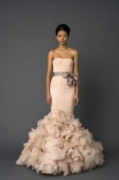 verawang_spring2012_bridalmarket018