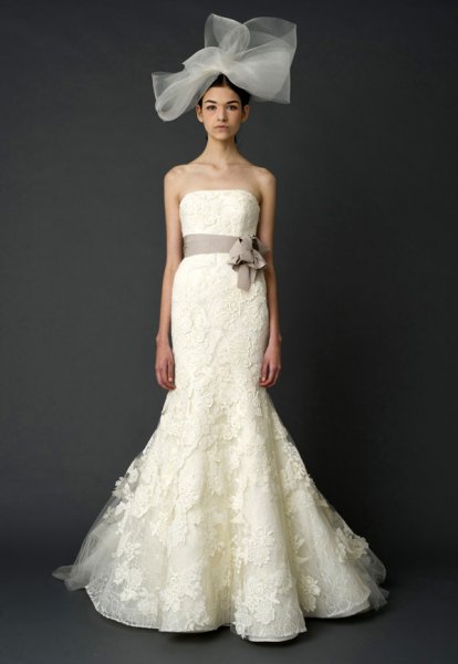 verawang_spring2012_bridalmarket024