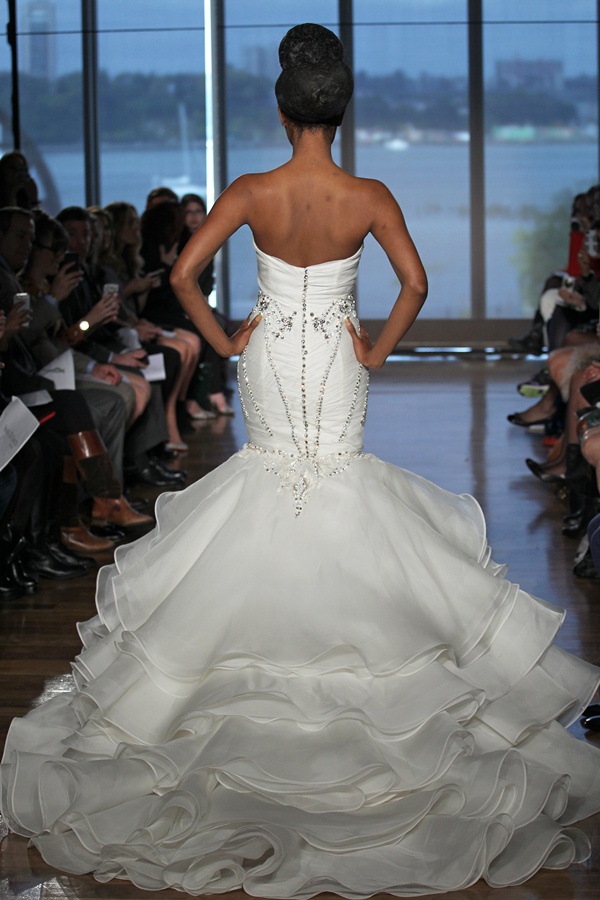 OCTOBER2013 NEW YORK BRIDAL FASHION WEEK