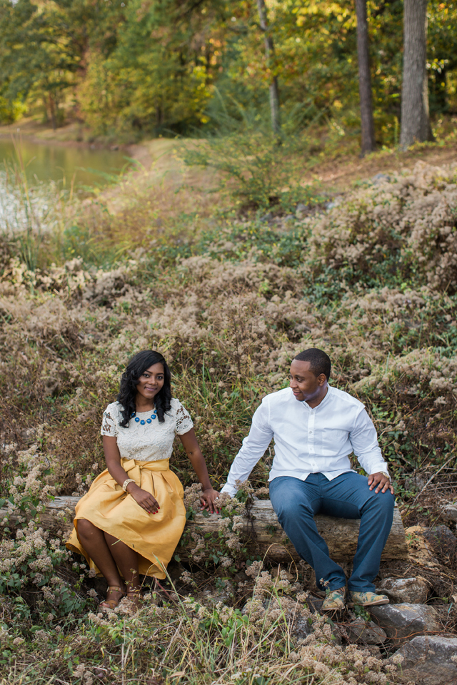 cute-engagement-session-alabama-elledanielle-munaluchi012