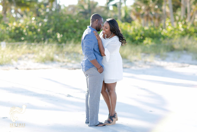 set-free-photography-naples-engagement-c-j-115