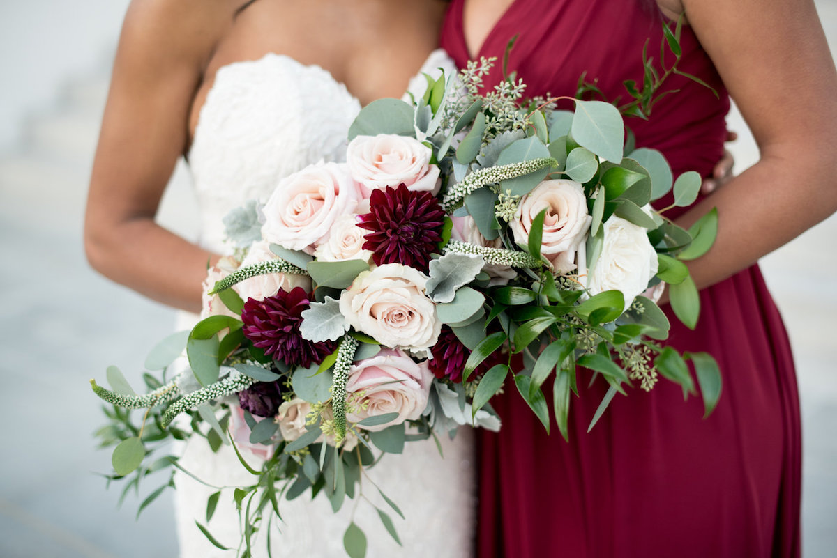 wedding-bouquets-a-blooming-history-munaluchi-bride