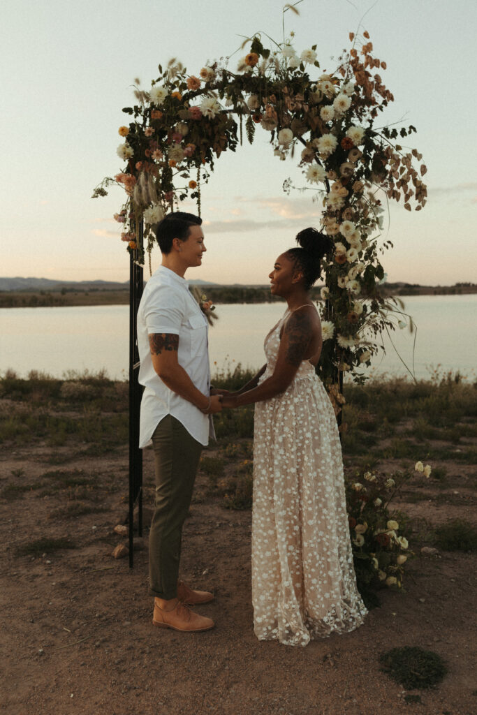 Beaches or Mountains? McKenzie Bigliazzi Photography and her creative team's styled shoot at Boulder Beach Club proves you can have both.