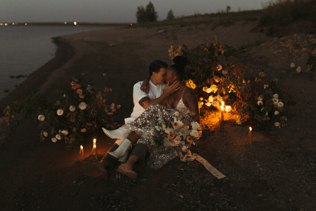 Beaches or Mountains? McKenzie Bigliazzi Photography and her creative team's styled shoot at Boulder Beach Club proves you can have both.