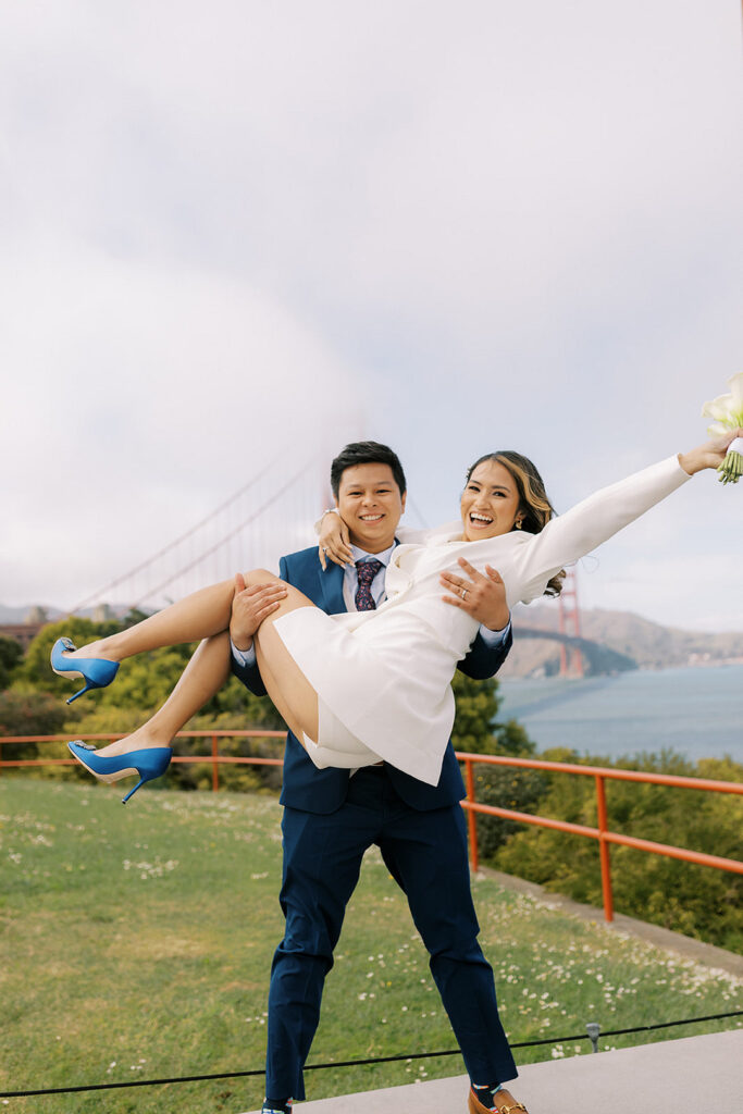 Rochelle and David's cozy and romantic city hall wedding in San Francisco had something blue plus Manolo's too!