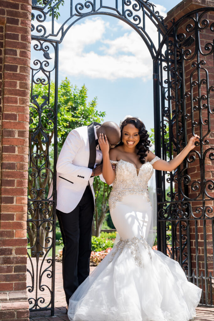 Featured in MunaLuchi Bride, Issue 28, this gorgeous, classic multicultural wedding celebrates Nigerian and African-American traditions.