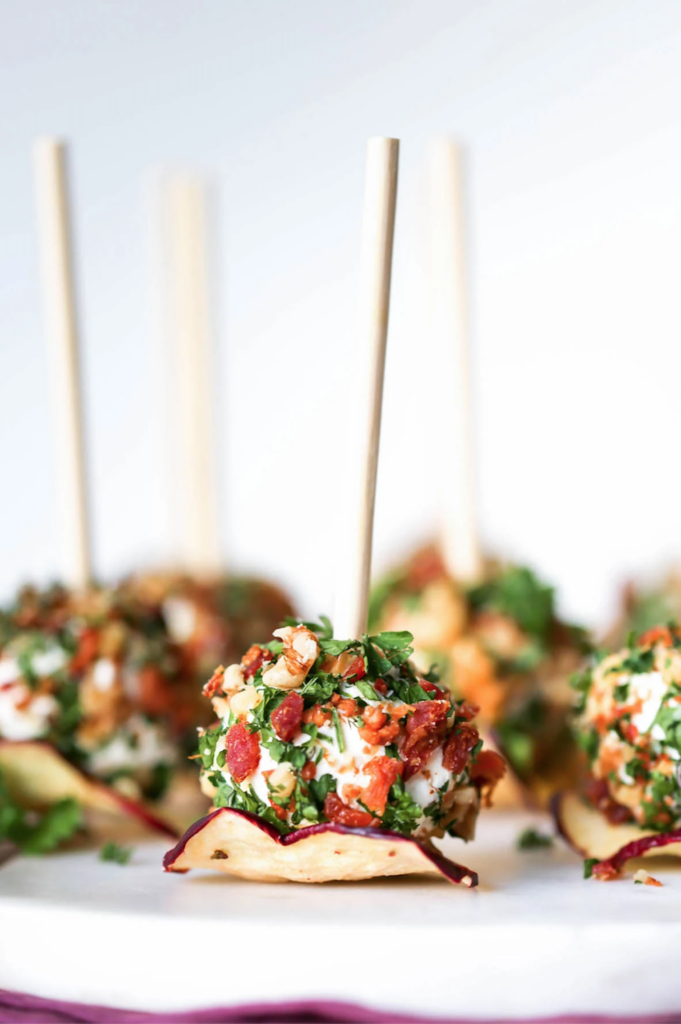 19 Wedding Hors D'oeuvres Ideas Your Guests Will Love - Munaluchi Bride