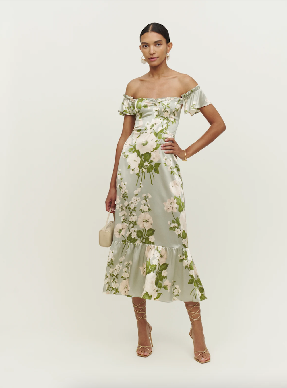 16 Best Summer Wedding Guest Outfits in Every Style - Munaluchi Bride