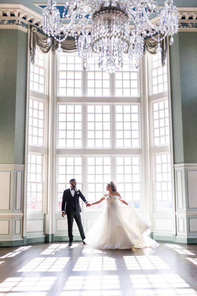 The regal Estate at River Run hosts this delicate spring-styled shoot with romantic details and a soft, springtime palette.