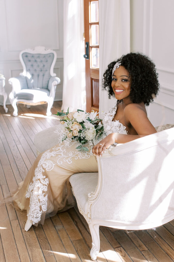 Hosted by The Ruby Manor in Brampton, Ontario Canada, LILAC Floral Design's sophisticated styled shoot celebrates the elegance of diversity.