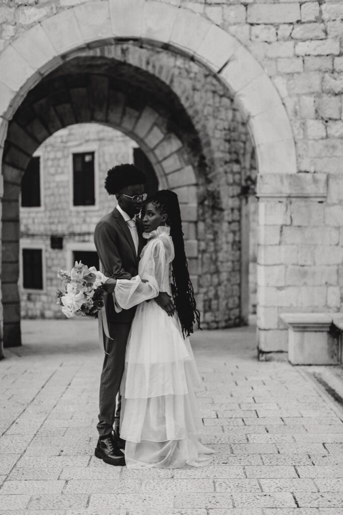 Villa Bunic-Kaboga located on the coast of the Adriatic Sea in Croatia was the romantic backdrop of this destination elopement-styled shoot.