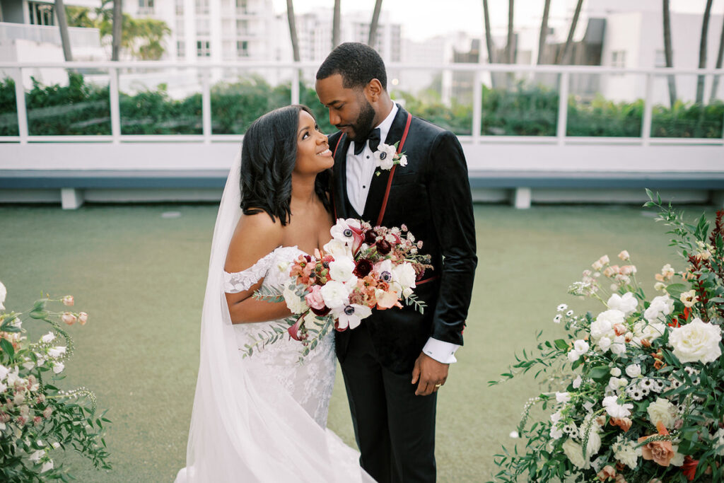 This modern garden wedding at the W Hotel in Fort Lauderdale, Florida boasts full blooms and ultra-contemporary decor!