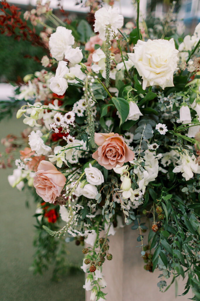 This modern garden wedding at the W Hotel in Fort Lauderdale, Florida boasts full blooms and ultra-contemporary decor!