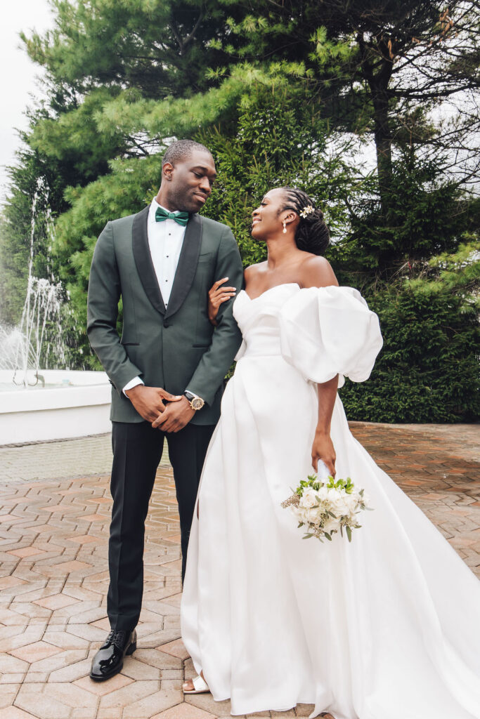 The bride's puff sleeve dress stars in this modern and elegant outdoor wedding ceremony at the VIP Country Club in New Rochelle, New York!