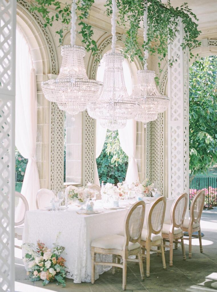 White French Fairytale Theme 