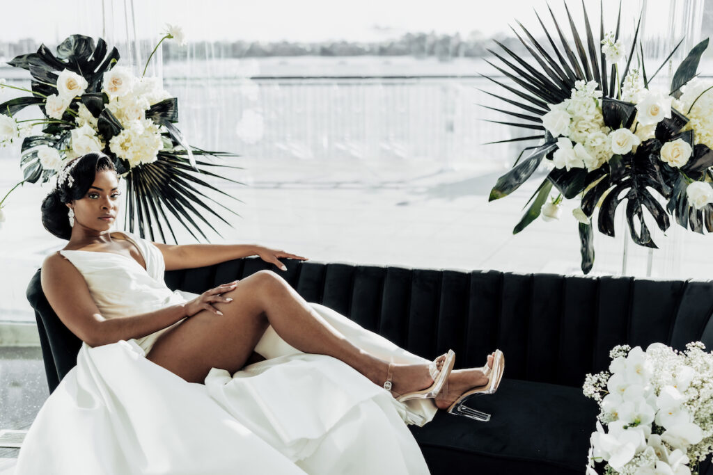 Featured in MunaLuchi Bridal Magazine Issue 29, T'Kiyah and Christopher’s waterfront wedding at the Half Moone Celebration Center in Norfolk, Virginia, was a dreamy affair. 