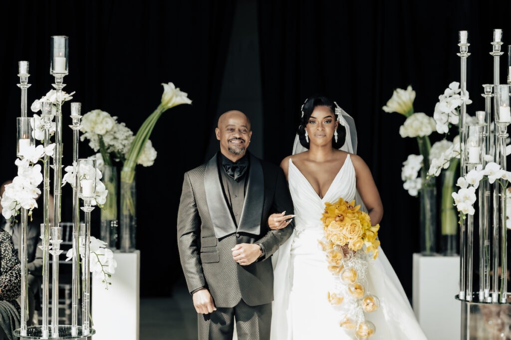 Featured in MunaLuchi Bridal Magazine Issue 29, T'Kiyah and Christopher’s waterfront wedding at the Half Moone Celebration Center in Norfolk, Virginia, was a dreamy affair. 