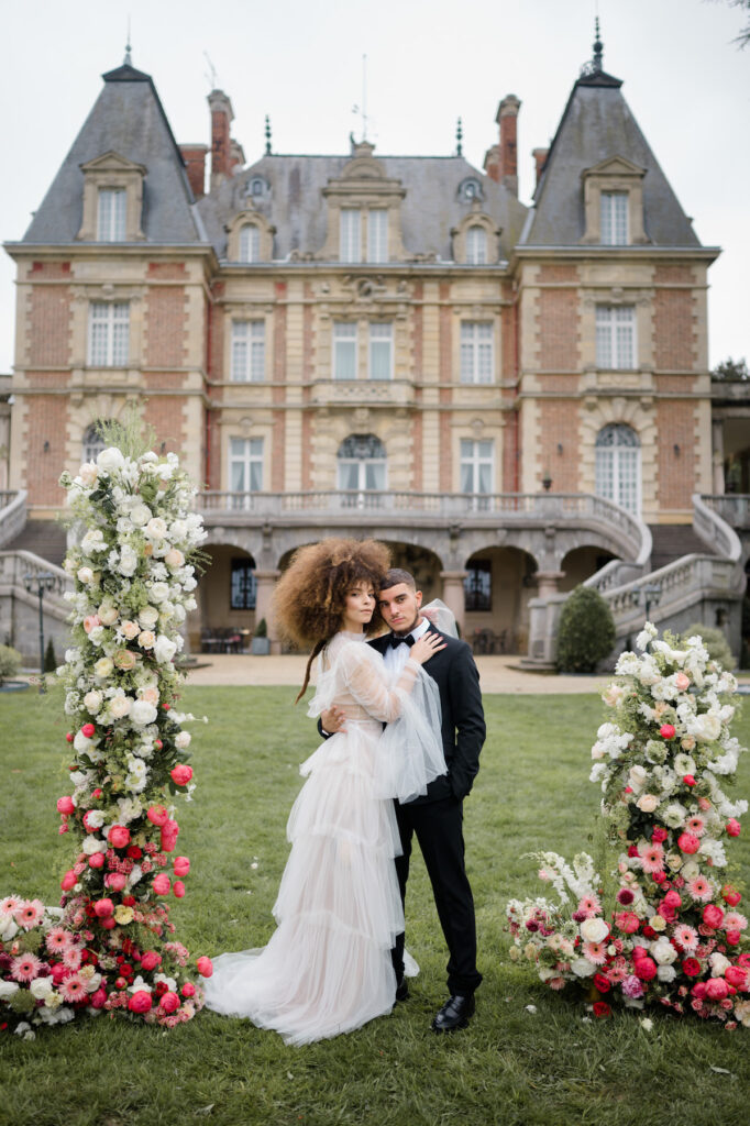 Featured in Issue 29, this chic-styled shoot at Château Bouffémont in Paris is a gorgeous ode to Spring inspired by a luxury bohemian theme.