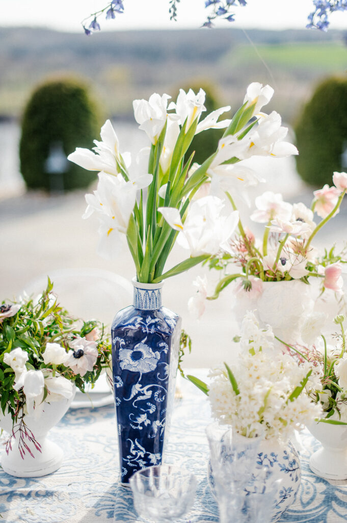 Featured in Issue 29, Styled Shoots Across America team create a romantic wedding editorial with blue hues at The Estate at River Run. 