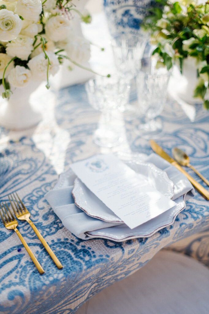 Featured in Issue 29, Styled Shoots Across America team create a romantic wedding editorial with blue hues at The Estate at River Run. 