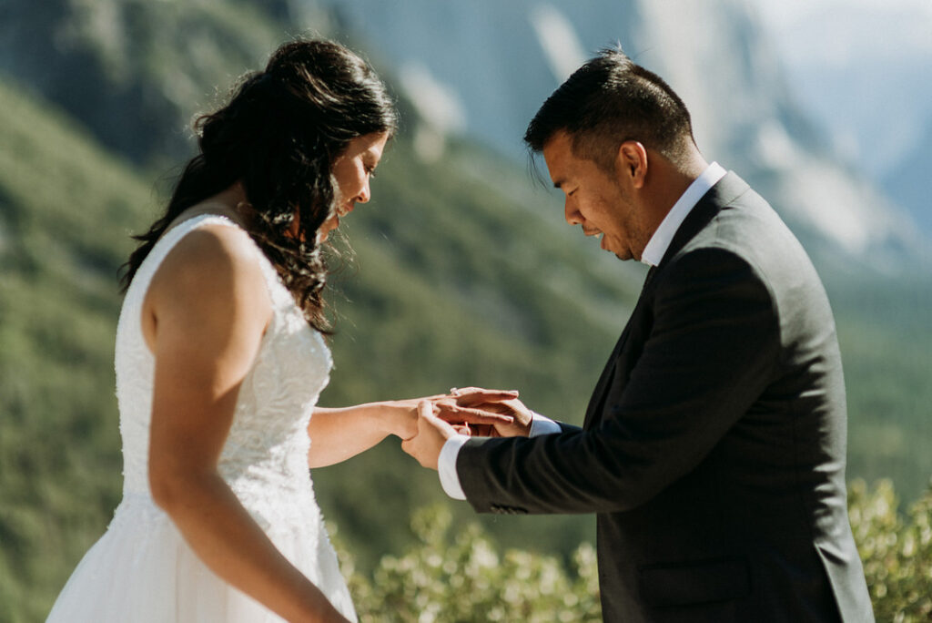 Yeang-Shin and Anderson's elopement shoot in Yosemite National Park was the romantic inspiration you've been waiting for!