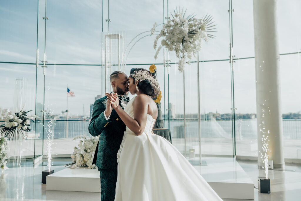 Featured in MunaLuchi Bridal Magazine Issue 29, T'Kiyah and Christopher’s waterfront wedding at the Half Moone Celebration Center in Norfolk, Virginia, was a dreamy affair. 