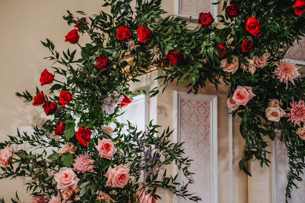 Featured in MunaLuchi Bridal Magazine Issue 29, Tamara and Karis commemorated their love in an intimate vow renewal in Old City Philadelphia.