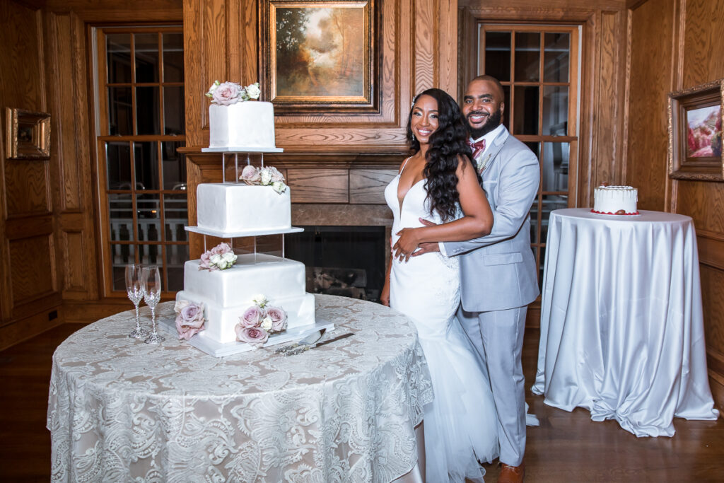 This pretty and romantic outdoor southern wedding had the prettiest pink and boho wedding vibes to inspire you for your own summer nuptials!