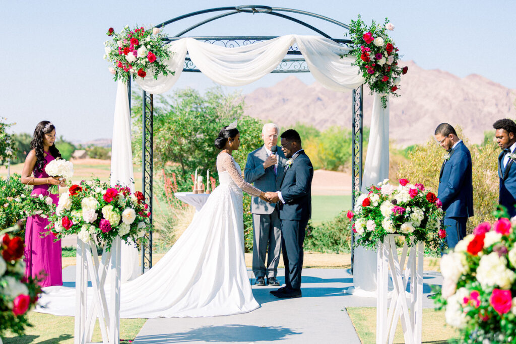 This outdoor luxe Nigerian wedding was a dream in Las Vegas and featured bold accessories, luxe details, and Nigerian culture.