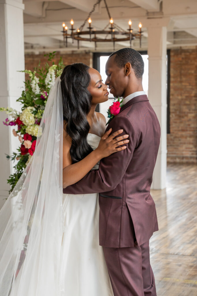 Check out this bold NOLA inspired styled shoot which showcased bold styling elements and chic DIY details for your next celebration!