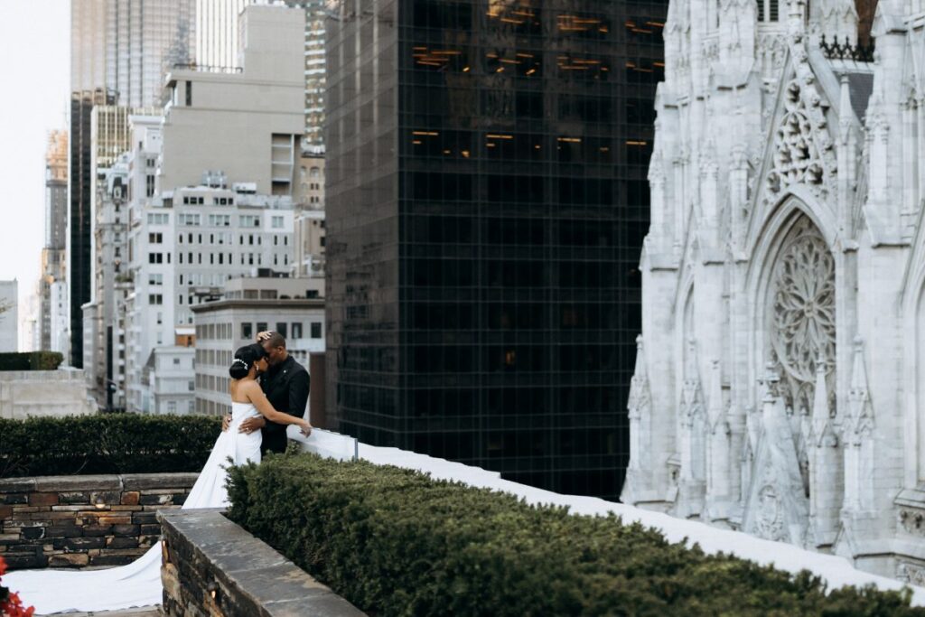 Take a look at the beautiful moments captured during an unplugged & intimate wedding on the NYC skyline with Jaleesa and Eric.