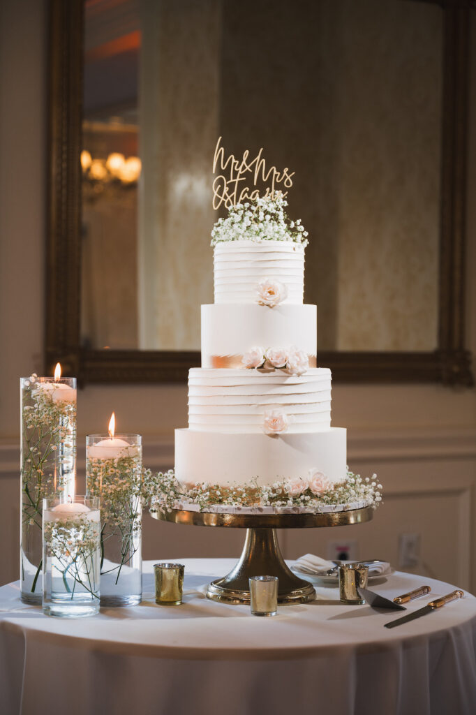 Milan and Mischael's traditional summer wedding in Florida featured an elegant, polished style and a classy black-and-white color palette!