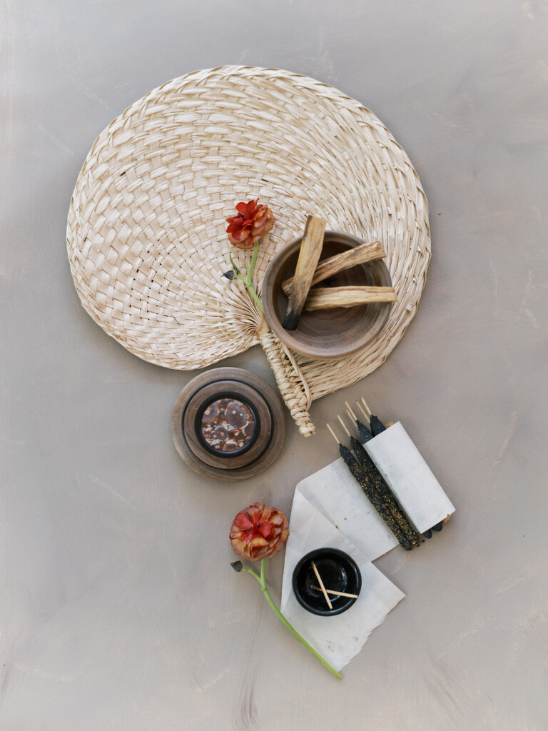 Featured in Issue 30, love transcends words in this elegant styled shoot on Amelia Island inspired by African Royalty.