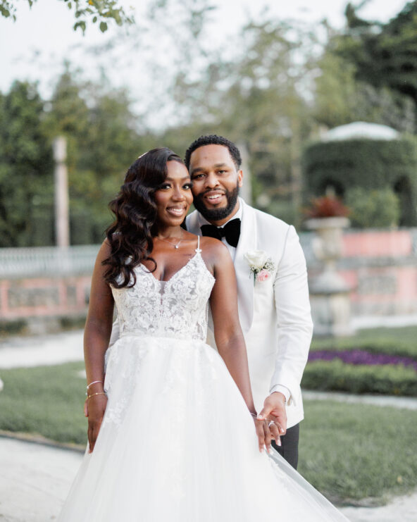 Romantic Garden Wedding at the Vizcaya Museum in Miami features ...