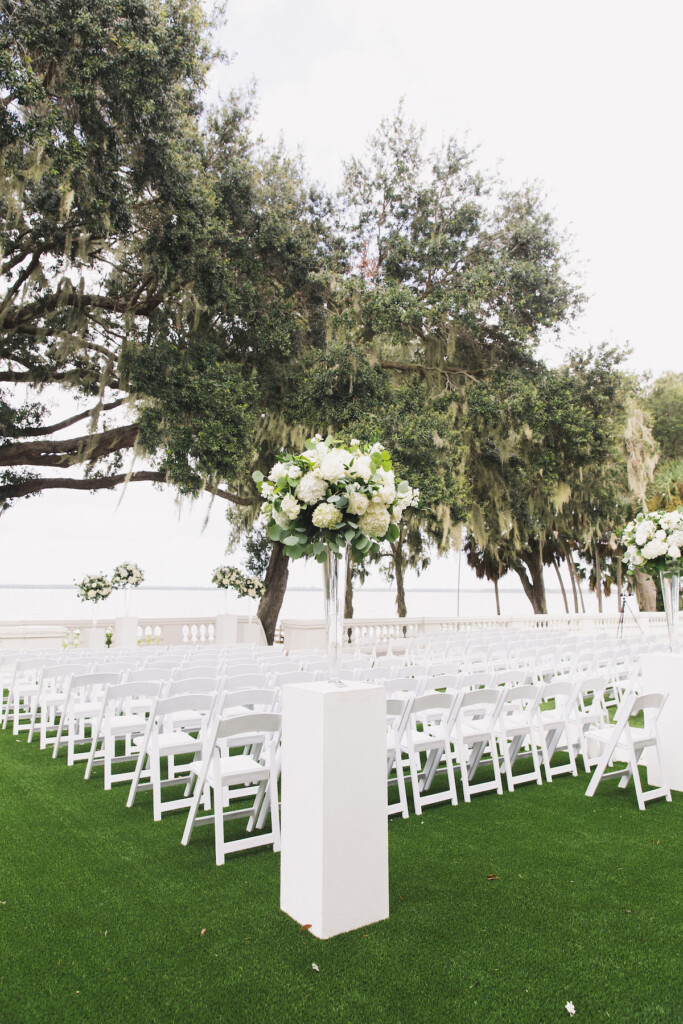 Featured in Issue 31, Wise and Courtney celebrated their love in a modern black-tie Bella Cosa Lakeside wedding in Florida.