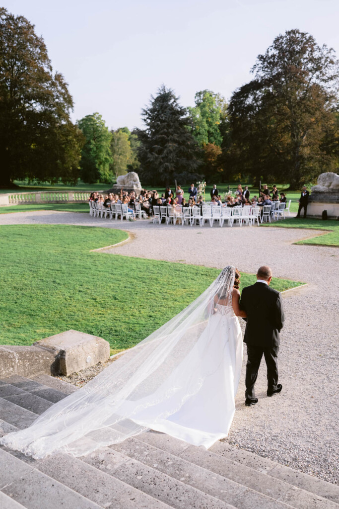 Featured in Issue 31, this elegant destination wedding at the Château de Ferrières boasts daylight fireworks and special performances.