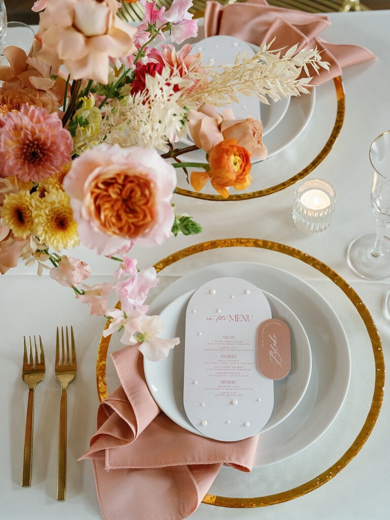 Featured in Issue 31, Hayden & Co. Events and a talented vendor team created a fun and flirty styled shoot at the gorgeous Villa Antonia.