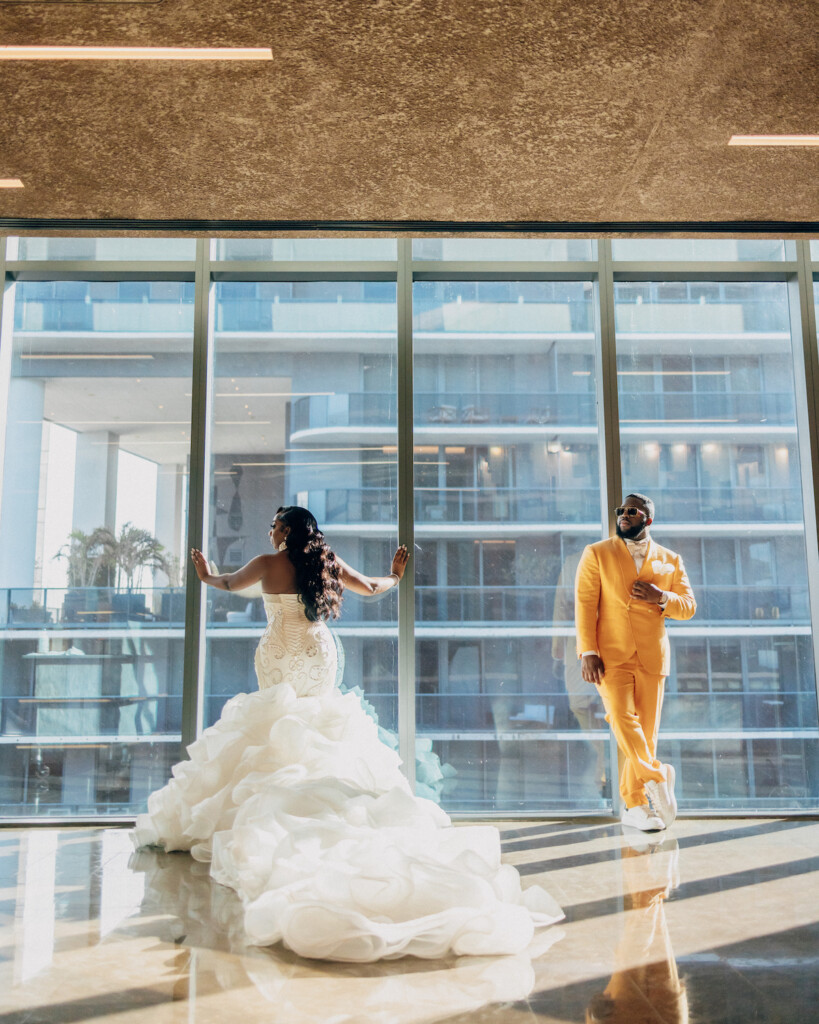 Featured in Issue 31, this modern Miami wedding captured by Muna Coterie member REEM Photography features green details and stylish attire.