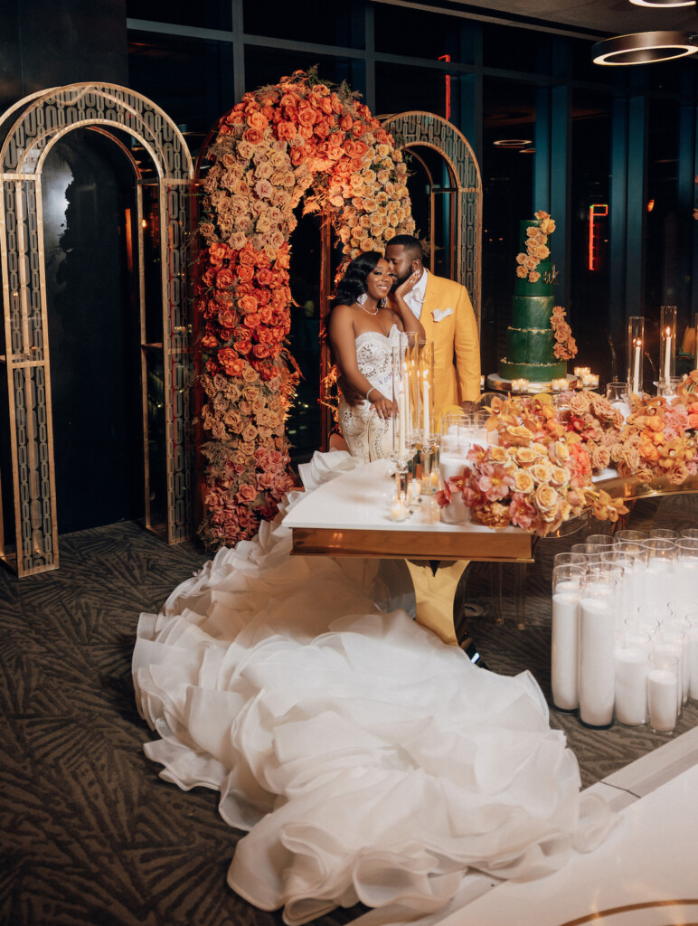 Featured in Issue 31, this modern Miami wedding captured by Muna Coterie member REEM Photography features green details and stylish attire.