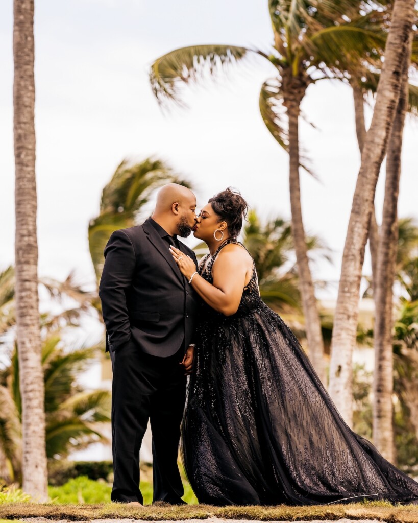 Katurah & Jeffrey celebrated their love with a gorgeous sunset engagement session at Deerfield Beach, Florida!