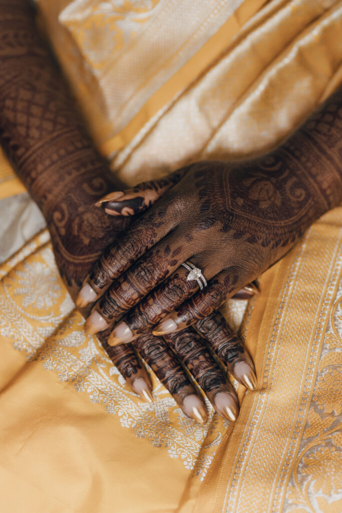 Bunmi and Kiran wed at their vibrant multicultural wedding which beautifully blended traditional Hindu and Nigerian wedding customs!