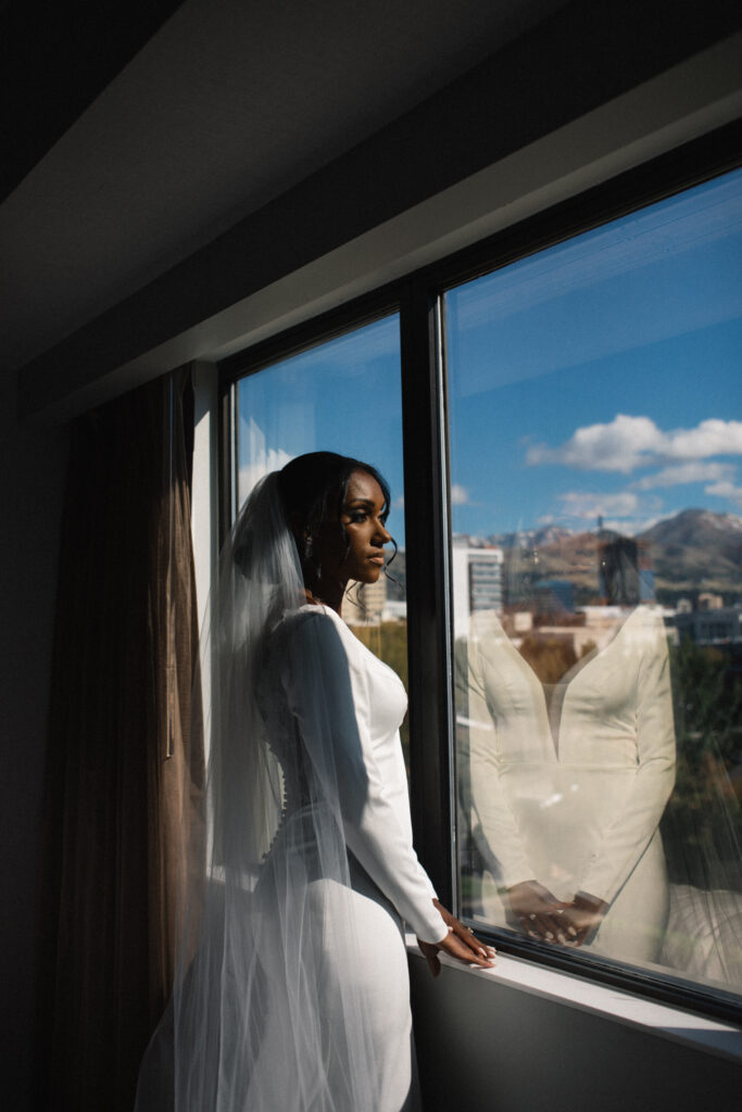 Ryan and Breanna's modern courthouse wedding had guests celebrating the stylish bride and groom on the salt flats of Utah.