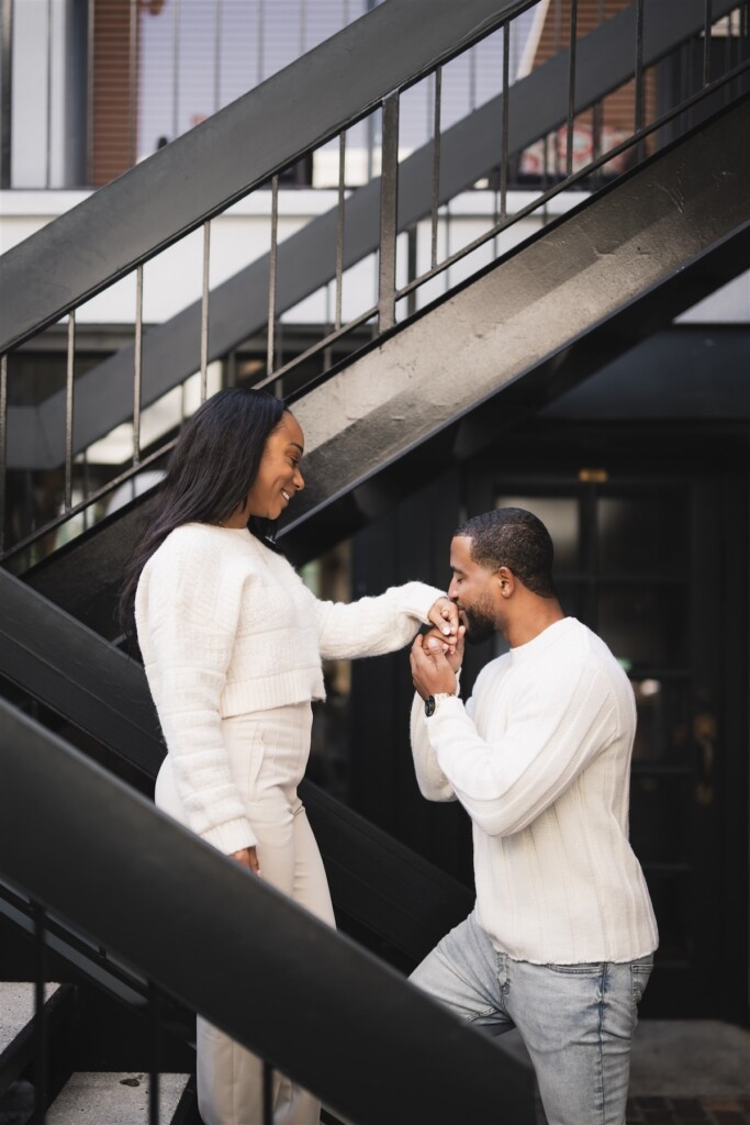 Sabrina and Mike celebrated their engagement with an outdoor photo shoot in Winter Park, Florida... in 35 degree weather!