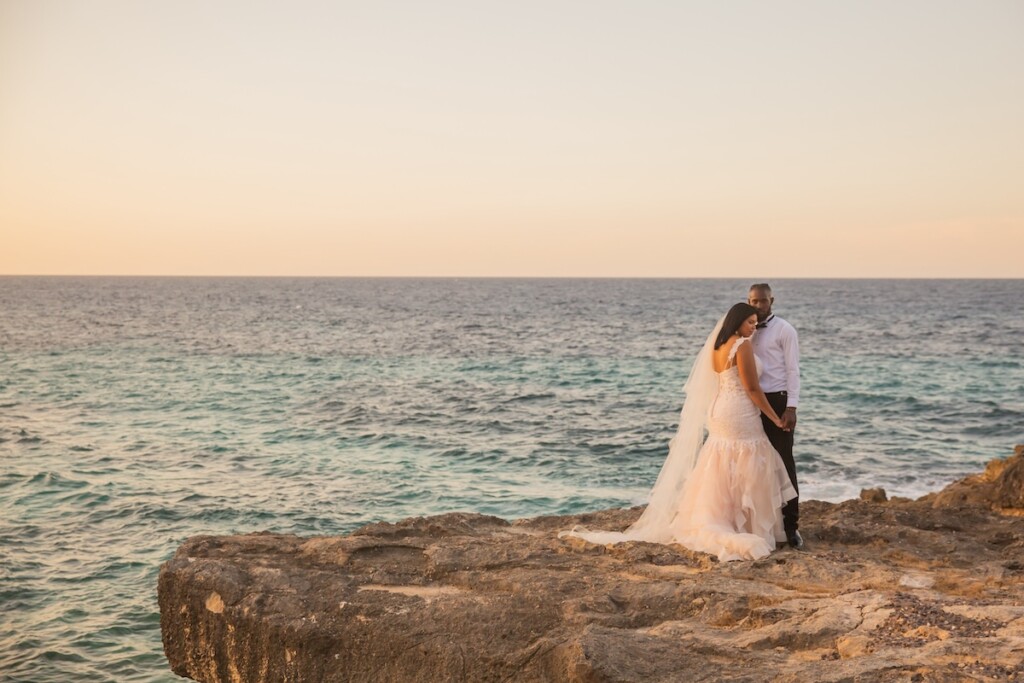 Celebrating 8 years in business, the Borghinvilla wedding venue in Jamaica was the perfect spot for this "One Love" inspired wedding shoot.