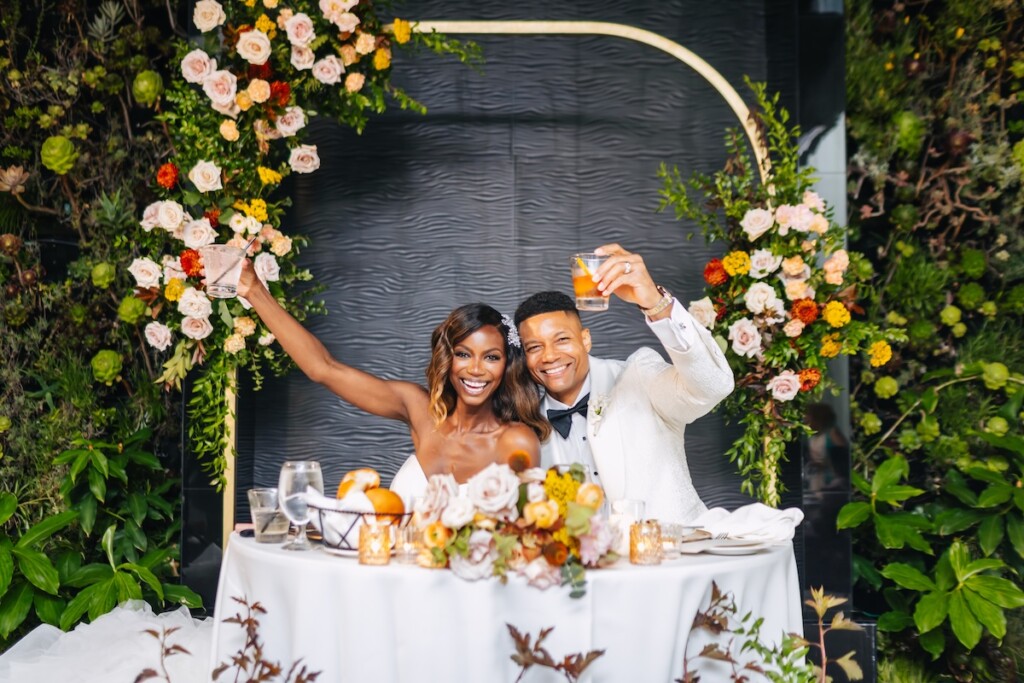 Muna Exclusive: 'The Oval' star Taja V. Simpson & Ryan Easter share details on their lux LA wedding at the Shade Hotel in Manhattan Beach.