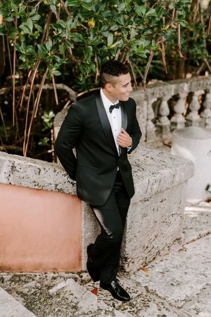 This whimsical wedding-styled shoot at the Tea House and Vizcaya Museum and Gardens in Miami, Florida was featured in Issue 32!