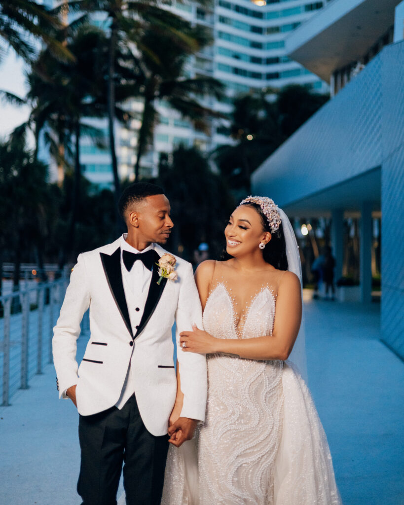 Captured by Coterie member, REEM Photography, this modern Miami wedding had the prettiest copper-hued florals and pretty personalized touches.